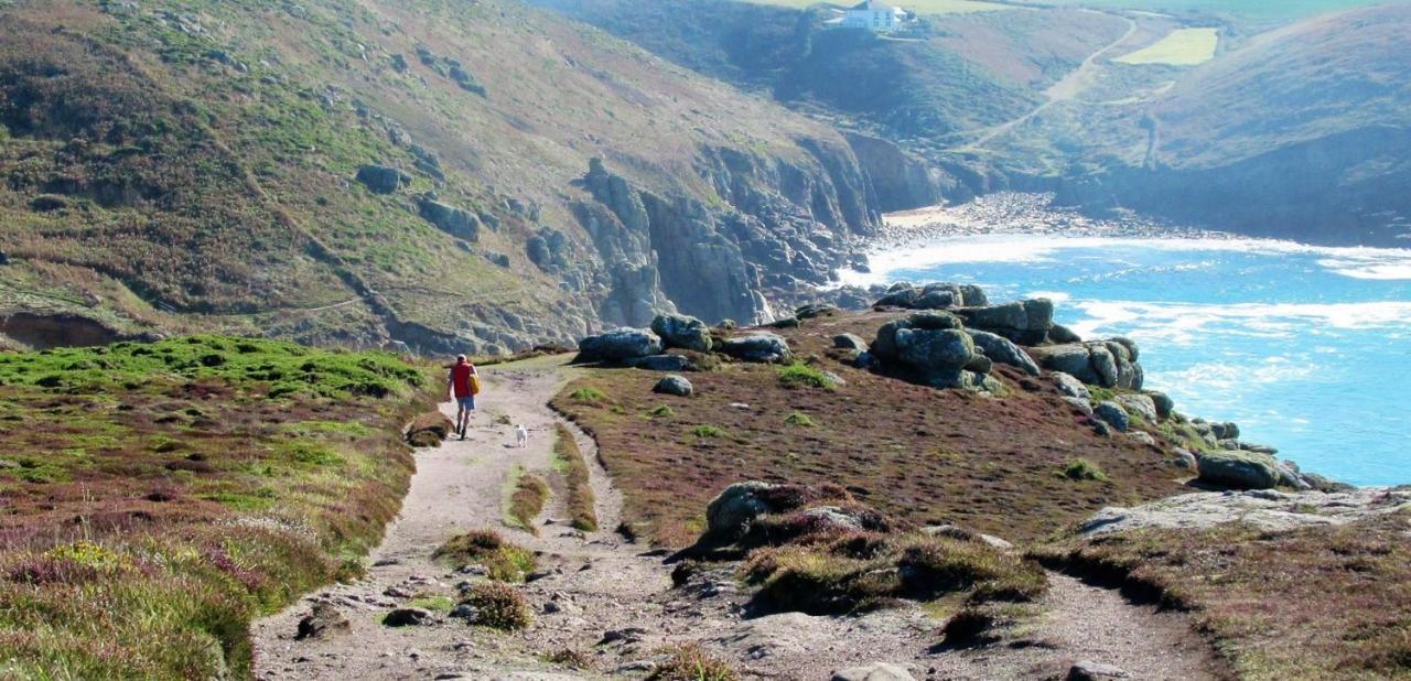 Вилла Menhyr Carbis Bay Экстерьер фото